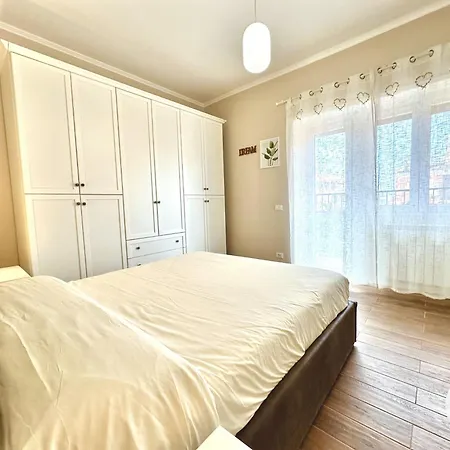- Poseidone House Apartment Lido di Ostia