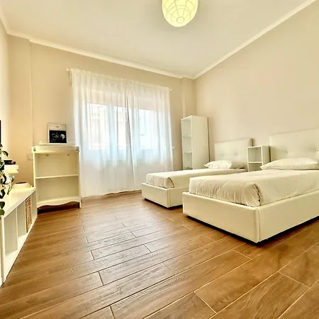 - Poseidone House Lido di Ostia